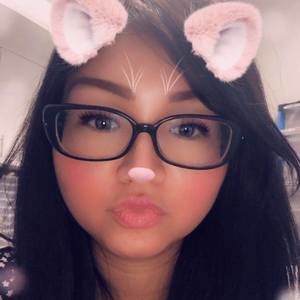 Meet your Posher, Nhung